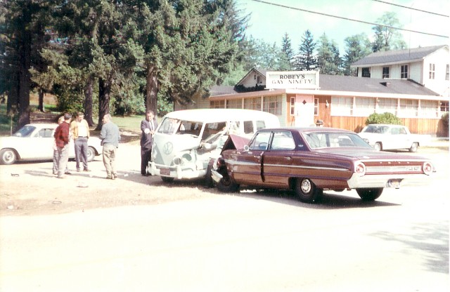 Auto Accident Route 6 & Frooks Pl Across From The Westchester Mall (Now Cortlandt Town Center) On November, 1967